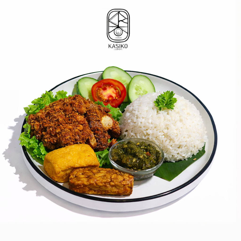 Nasi Ayam Goreng Serundeng Cabe Ijo